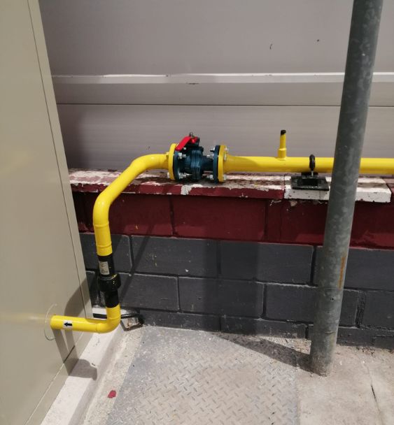 Montaje de tubería para gas