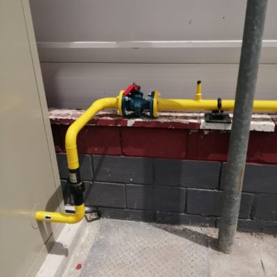 Montaje de tubería para gas